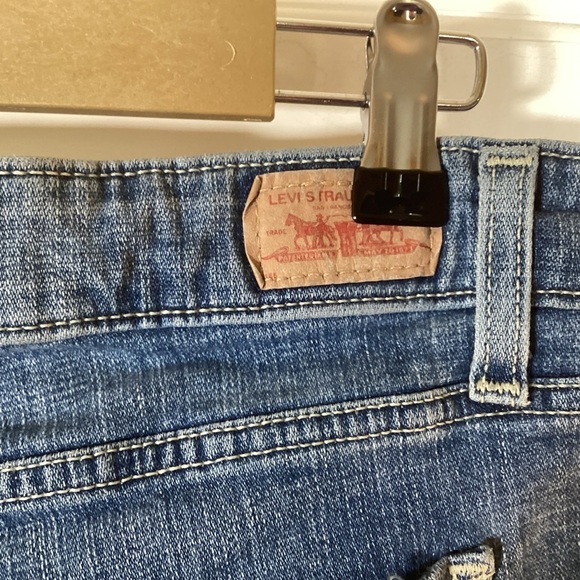 Levi 518 Super Low Women’s Denim Distressed Bootcut Jeans. Sz.See Measurements. - Picture 4 of 6